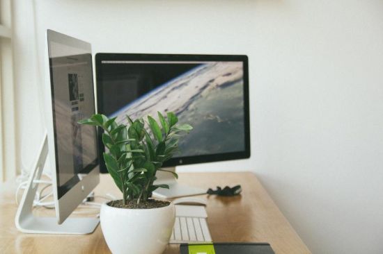 StudioView 32 4K Monitor
